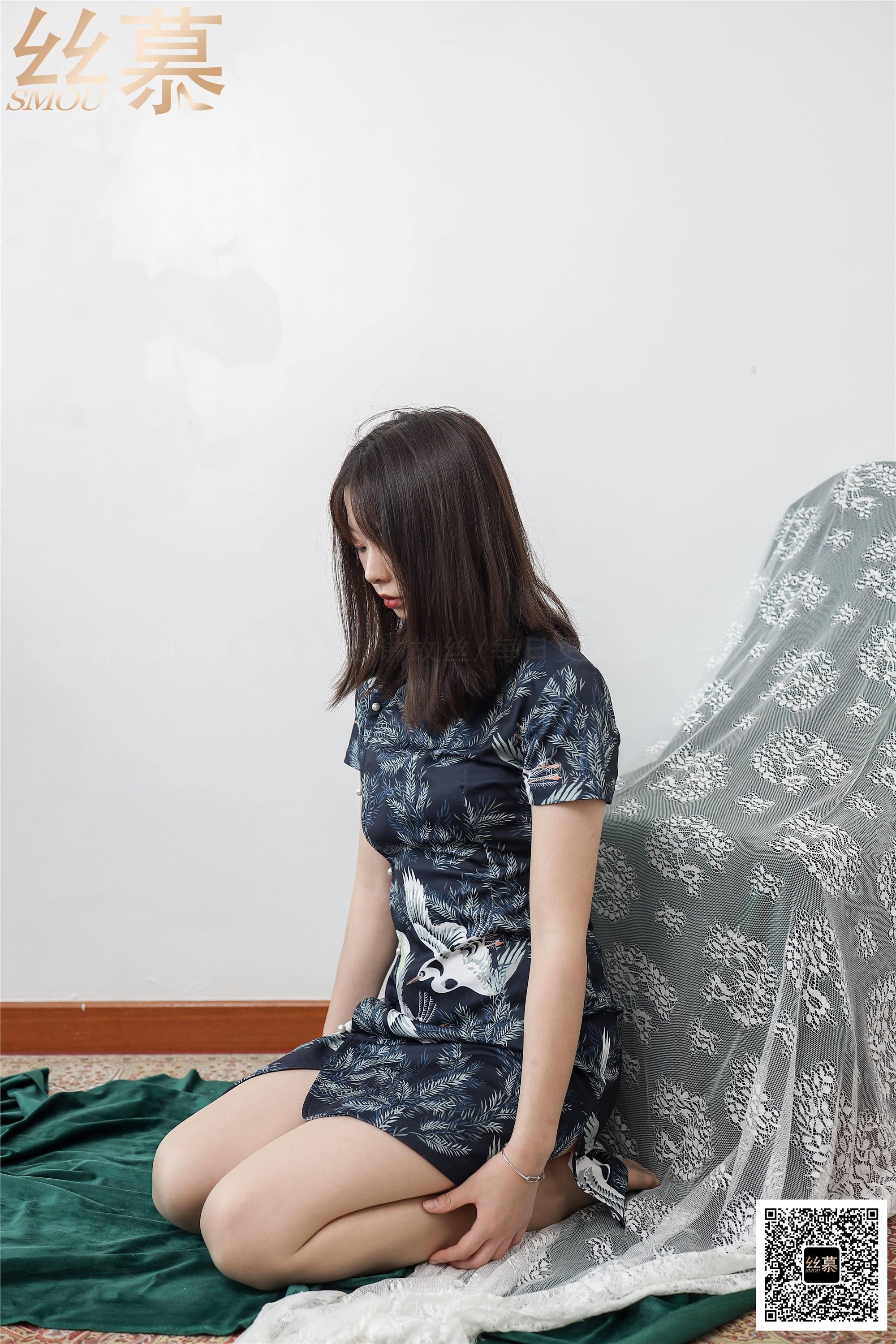 Silk art of Qipao